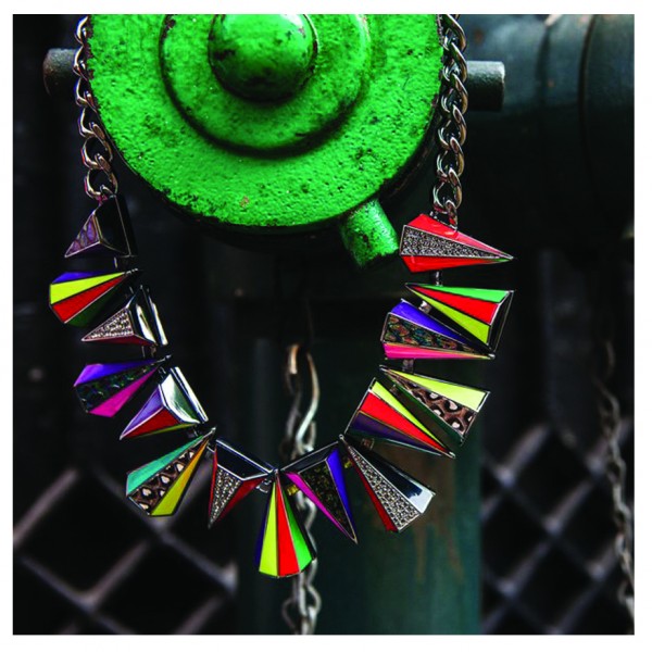 подвеска в стиле колор блокинг