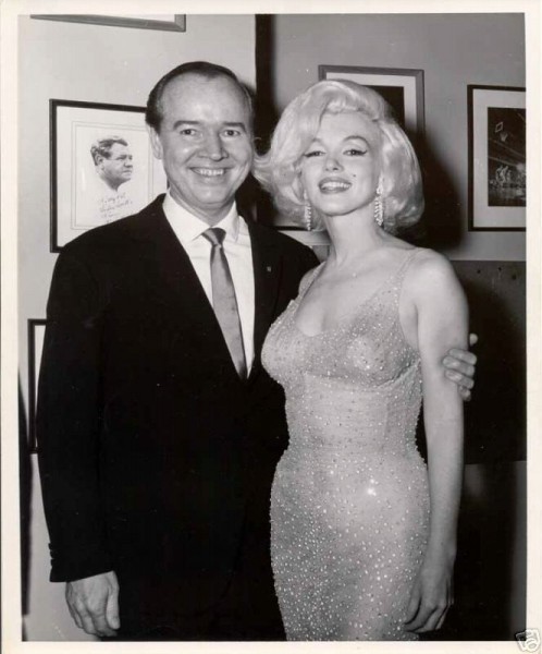 Мэрилин Монро в украшениях Сваровски