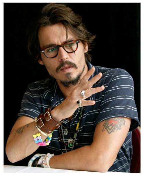 Джонни Депп с украшениями