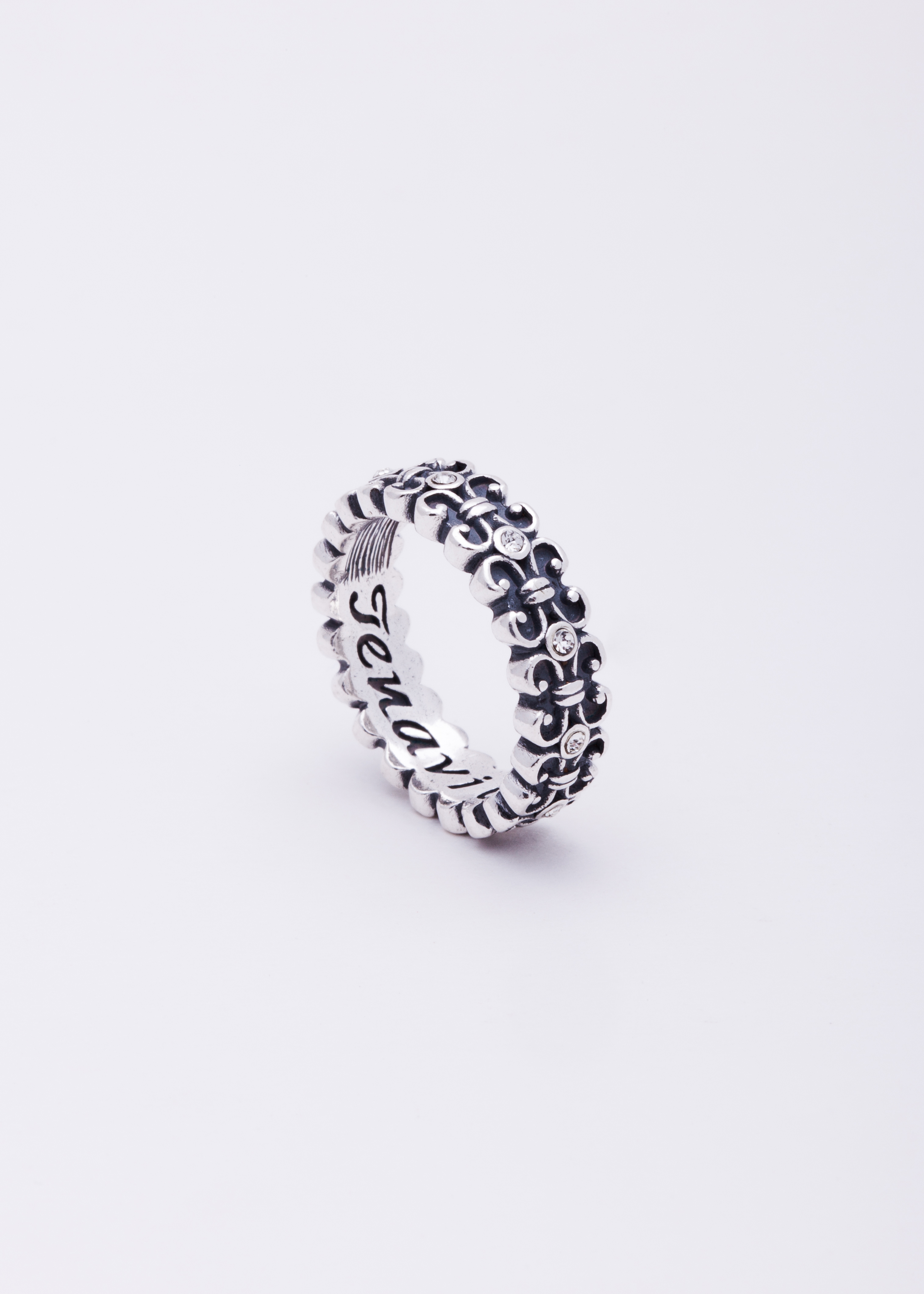 Кольцо Вхатанга