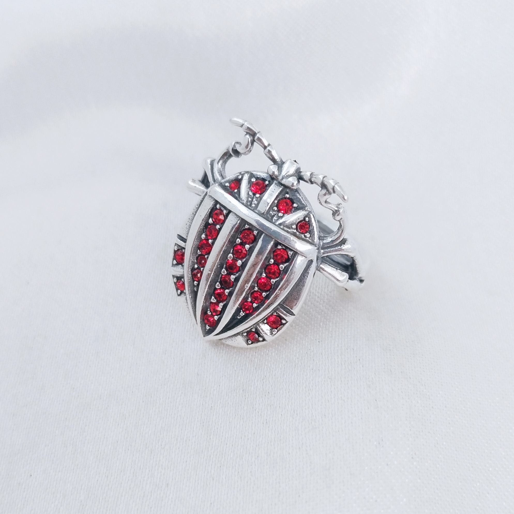 Кольцо Жук-Солдатик